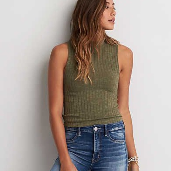 American Eagle Outfitters Tops - ❄NEW American Eagle Cropped High-Neck Olive Top